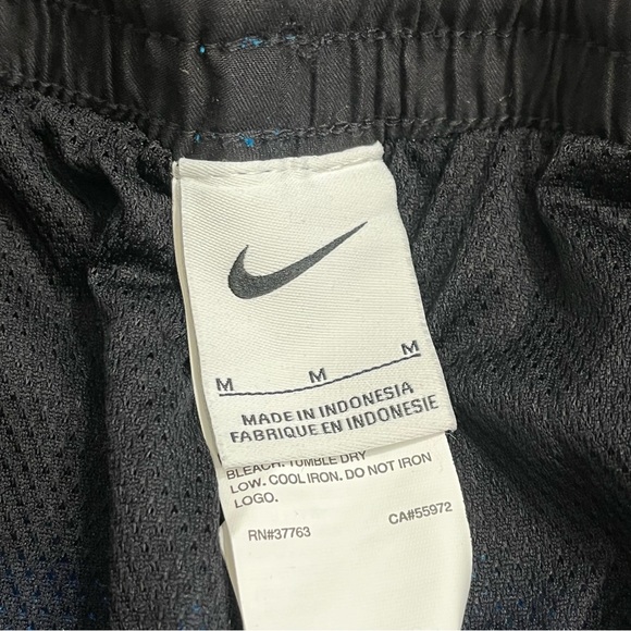 NEW Nike Shorts Mens Medium Blue Swim Trunks Drawstring Outdoor Pool Beach NWT - Picture 5 of 10